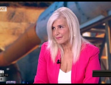 Ο ΣΥΡΙΖΑ «αδειάζει» την Αυλωνίτου για τις... «π@π@ριές»: «Αποδοκιμάζουμε την προσβλητική δήλωση κατά Μητσοτάκη»